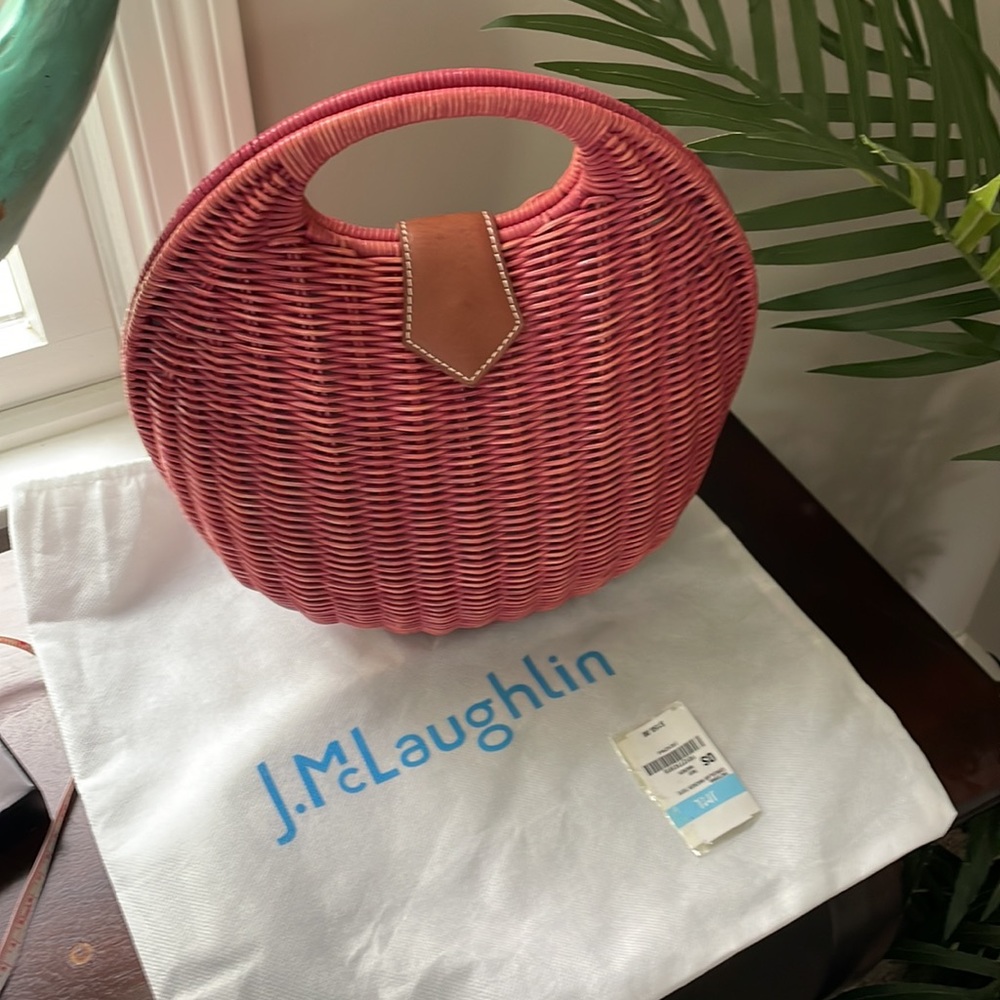 BEAUTIFUL J. McLaughlin Victoria Circular Wicker Tote, Purse - Pinkish red